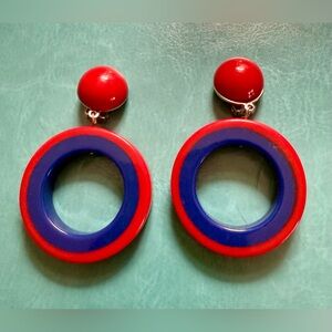 Vintage Mid-Century Lucite Red and Blue Circular Earrings